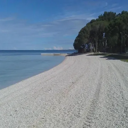 In Near Brijuni National Park Appartement *